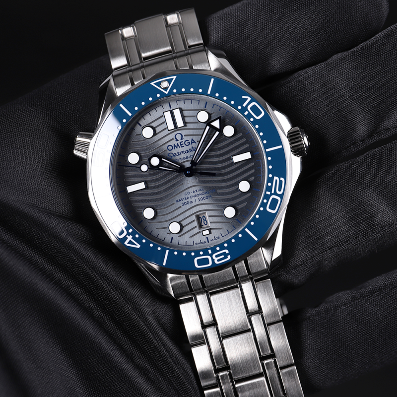 Seamaster Diver 300M 210.30.42.20.06.001 ‣ Rare Rare Ltd.